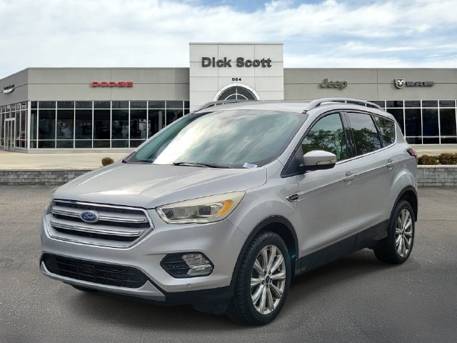 Used 2018 Ford Escape Titanium FWD image 2