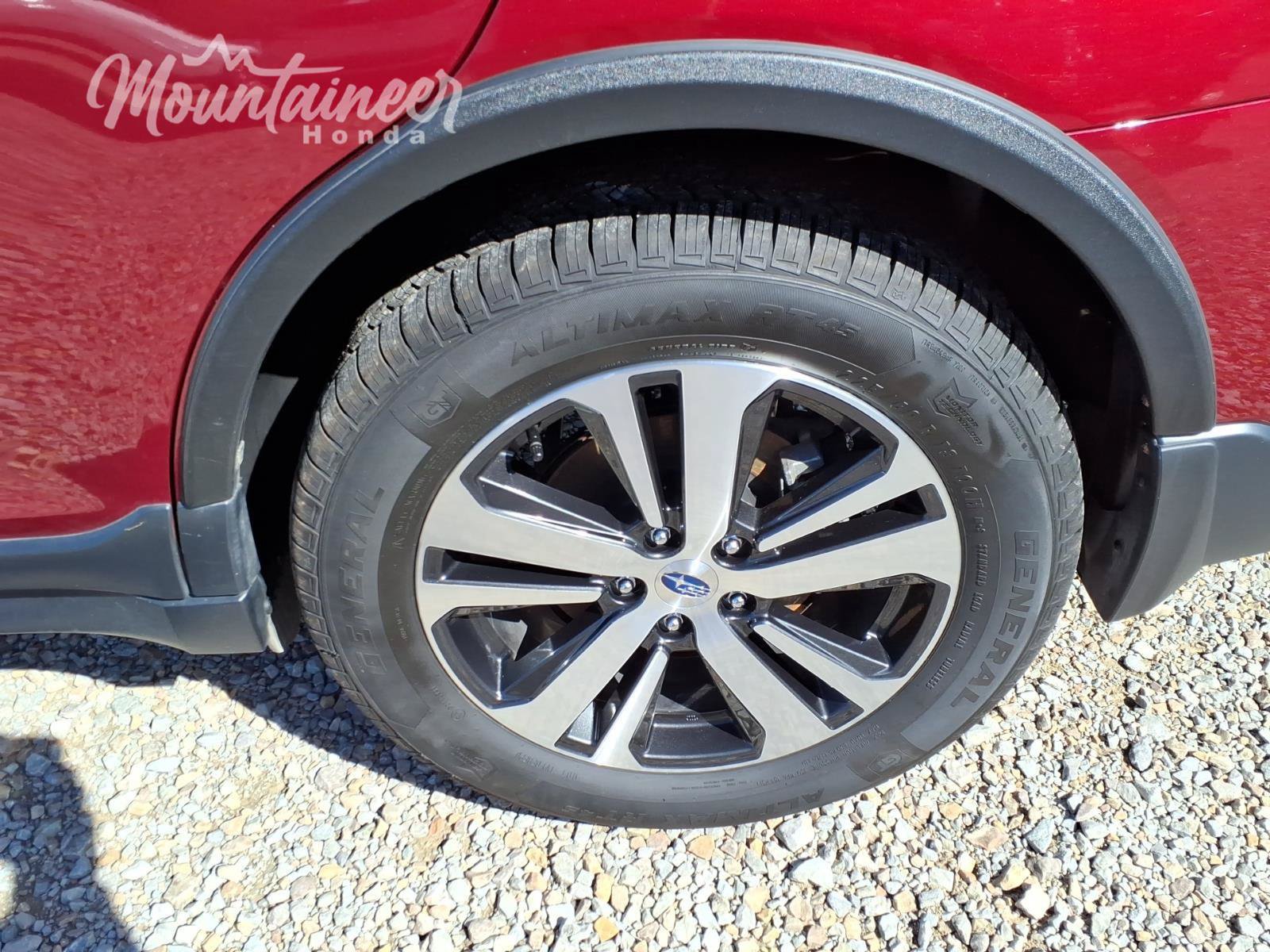 Used 2018 Subaru Outback 2.5i Limited AWD/4WD image 10