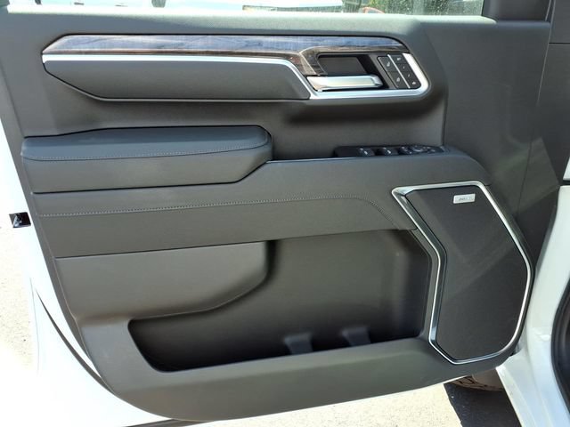 New 2026 Chevrolet Silverado 2500 LTZ w/ LTZ Plus Package AWD/4WD image 17