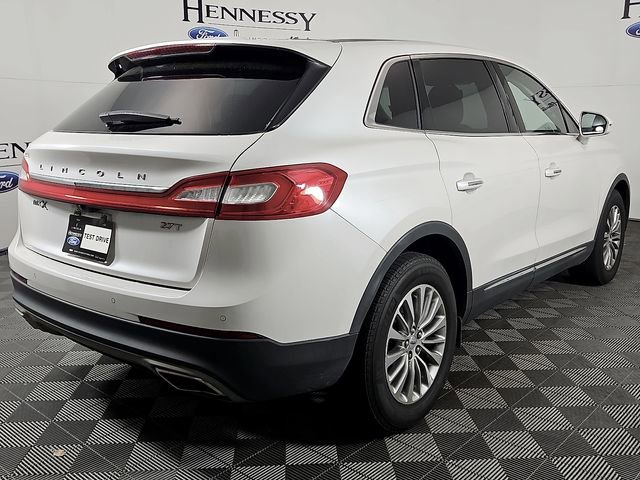 Used 2017 Lincoln MKX Select w/ Select Plus Package FWD image 5