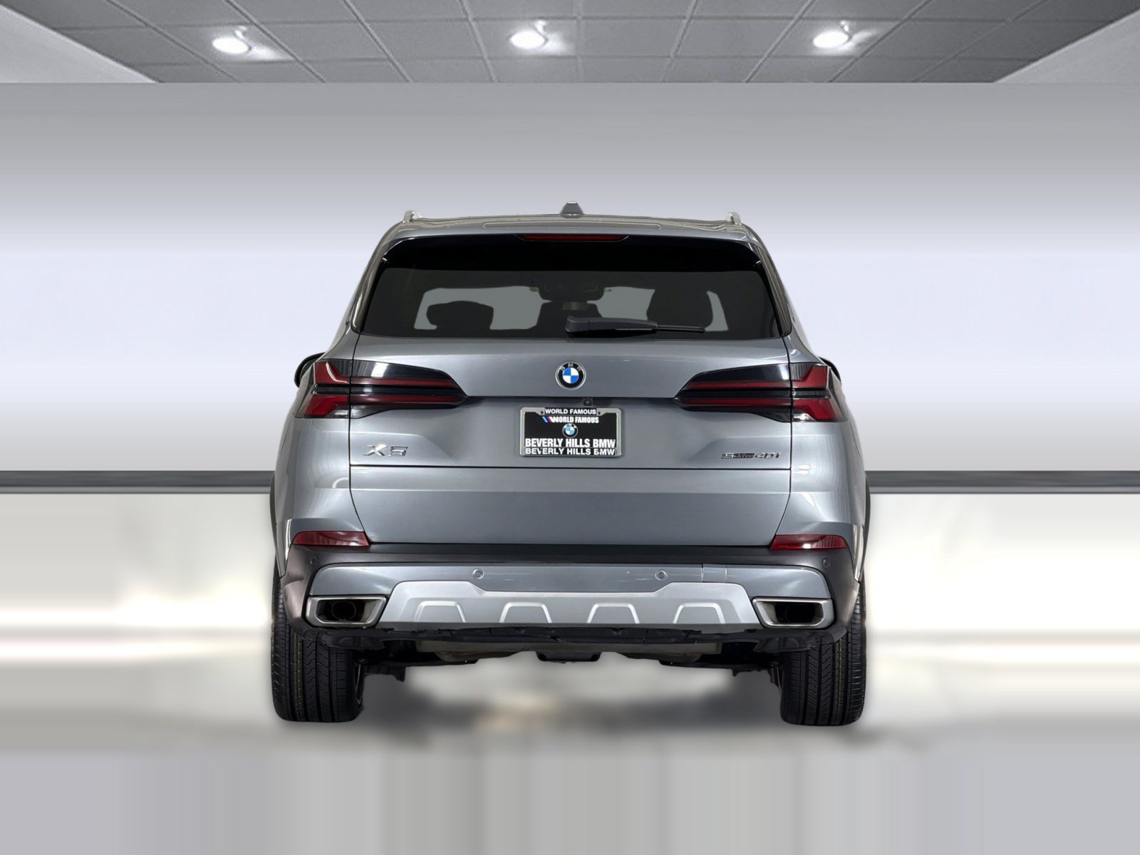 Used 2024 BMW X5 sDrive40i w/ Parking Assistance Package RWD image 10
