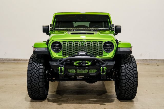 Used 2025 Jeep Wrangler Unlimited Rubicon 392 AWD/4WD image 3