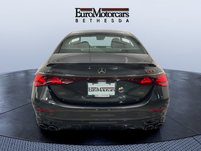 Used 2026 Mercedes-Benz E 53 AMG e 4MATIC Sedan image 5
