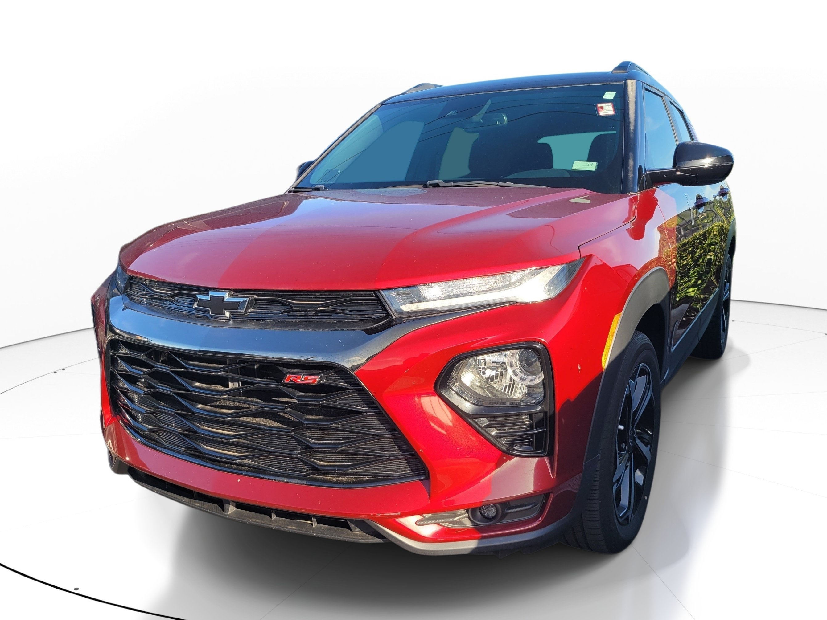 Used 2022 Chevrolet TrailBlazer RS w/ Technology Package FWD image 3