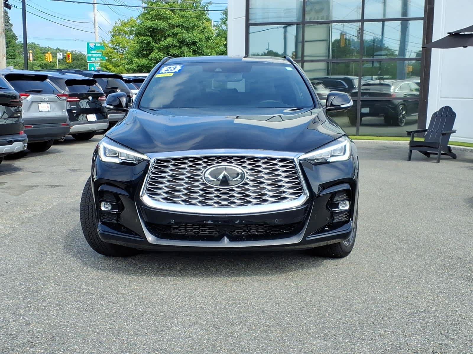Certified 2023 INFINITI QX55 Essential AWD/4WD image 2