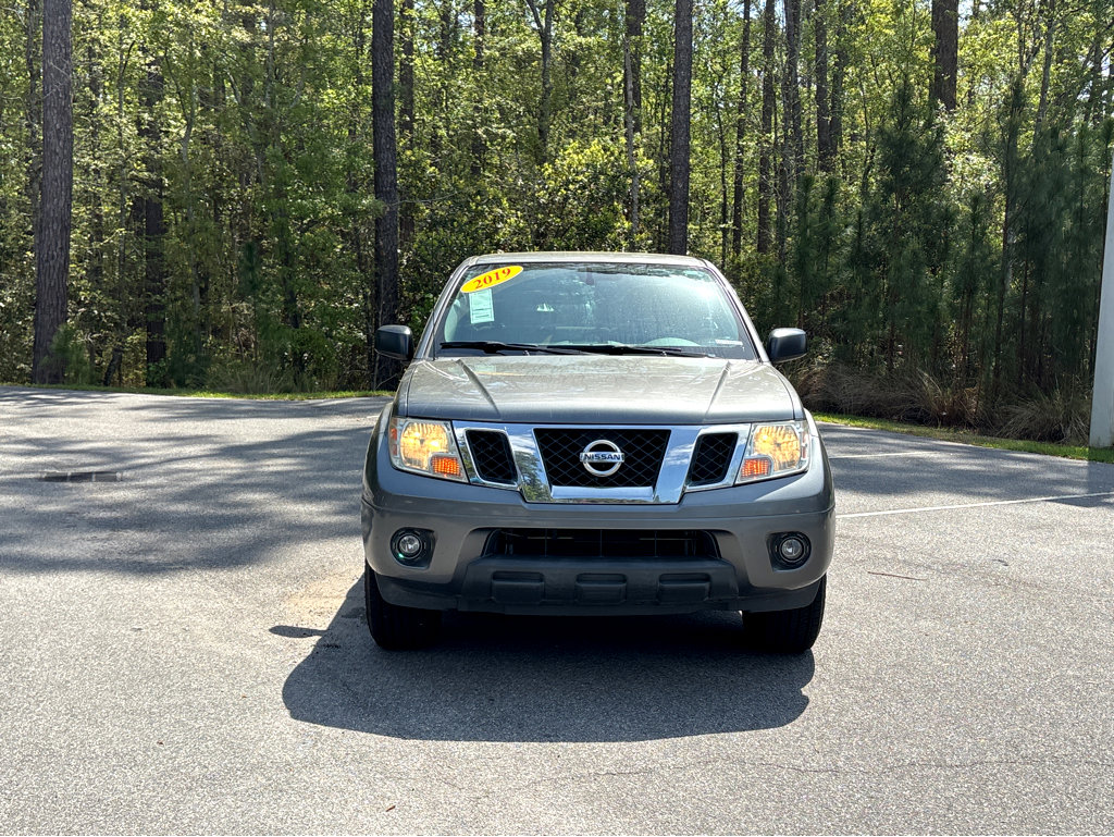 Used 2019 Nissan Frontier SV w/ Value Truck Package image 2