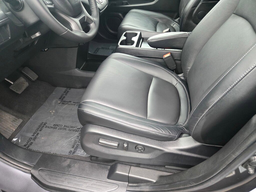 Certified 2024 Honda Odyssey EX-L image 21