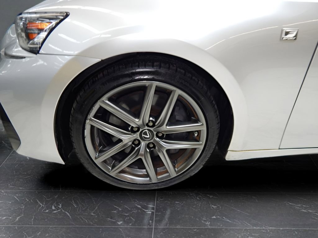 Used 2019 Lexus IS 300 F Sport image 12