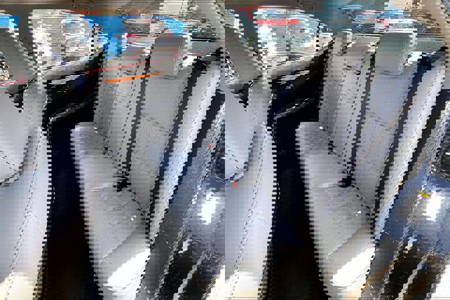 Used 2018 Lexus ES 350 w/ Luxury Package w/Wood Trim FWD image 20