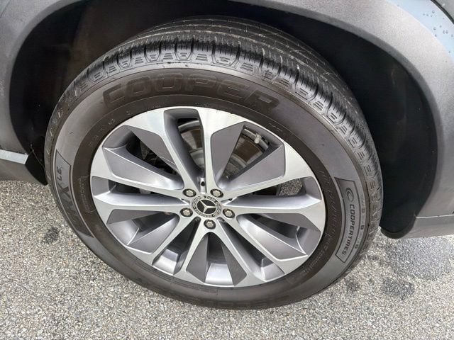 Used 2021 Mercedes-Benz GLE 350 w/ Premium Package image 31