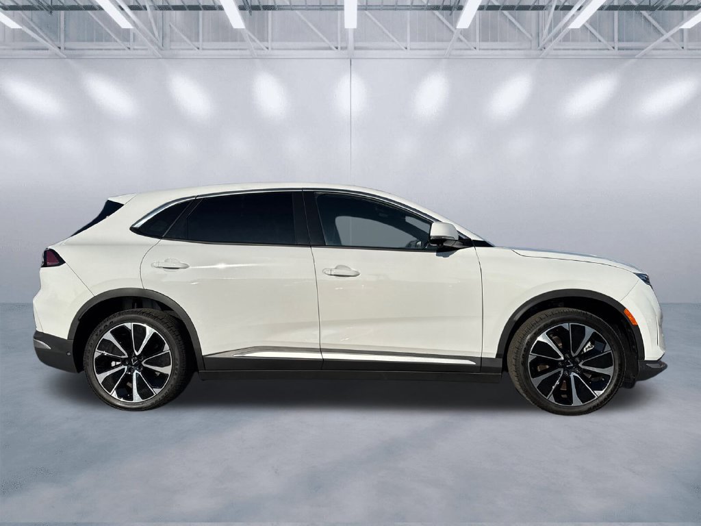 New 2025 VinFast VF 8 Plus AWD/4WD image 3