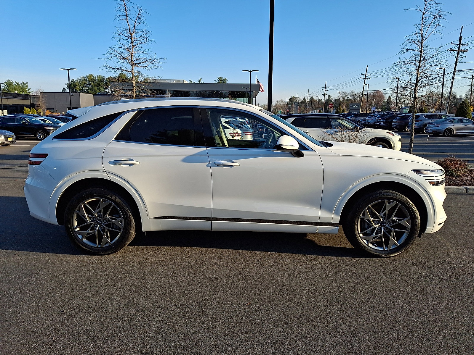 Certified 2023 Genesis GV70 2.5T w/ Select Package image 7