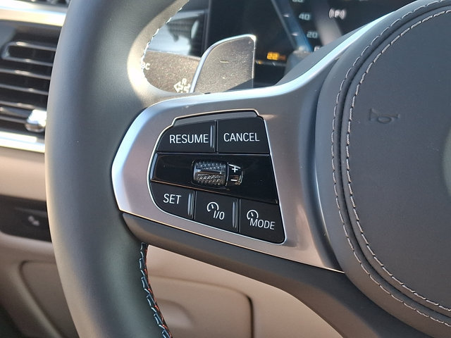 Used 2025 BMW X5 M60i AWD/4WD image 23