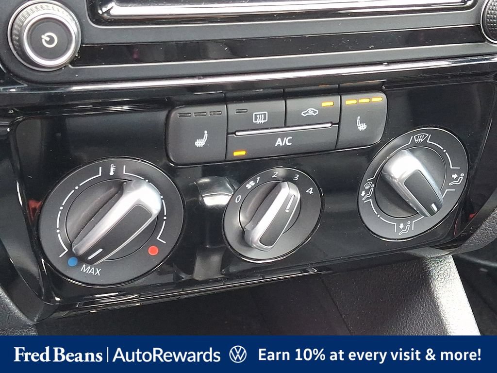 Used 2018 Volkswagen Jetta Sport FWD image 22