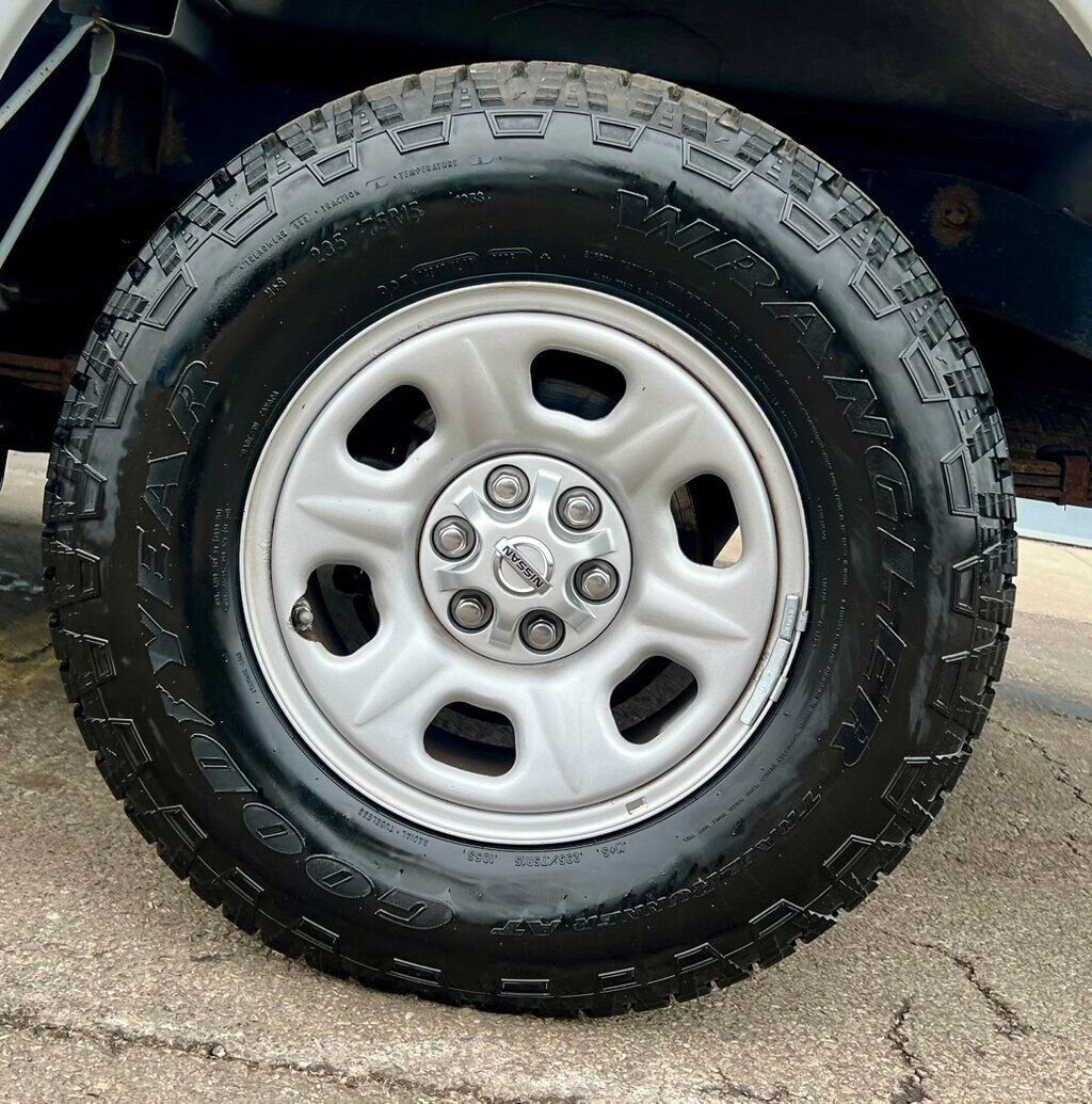 Used 2015 Nissan Frontier S image 23