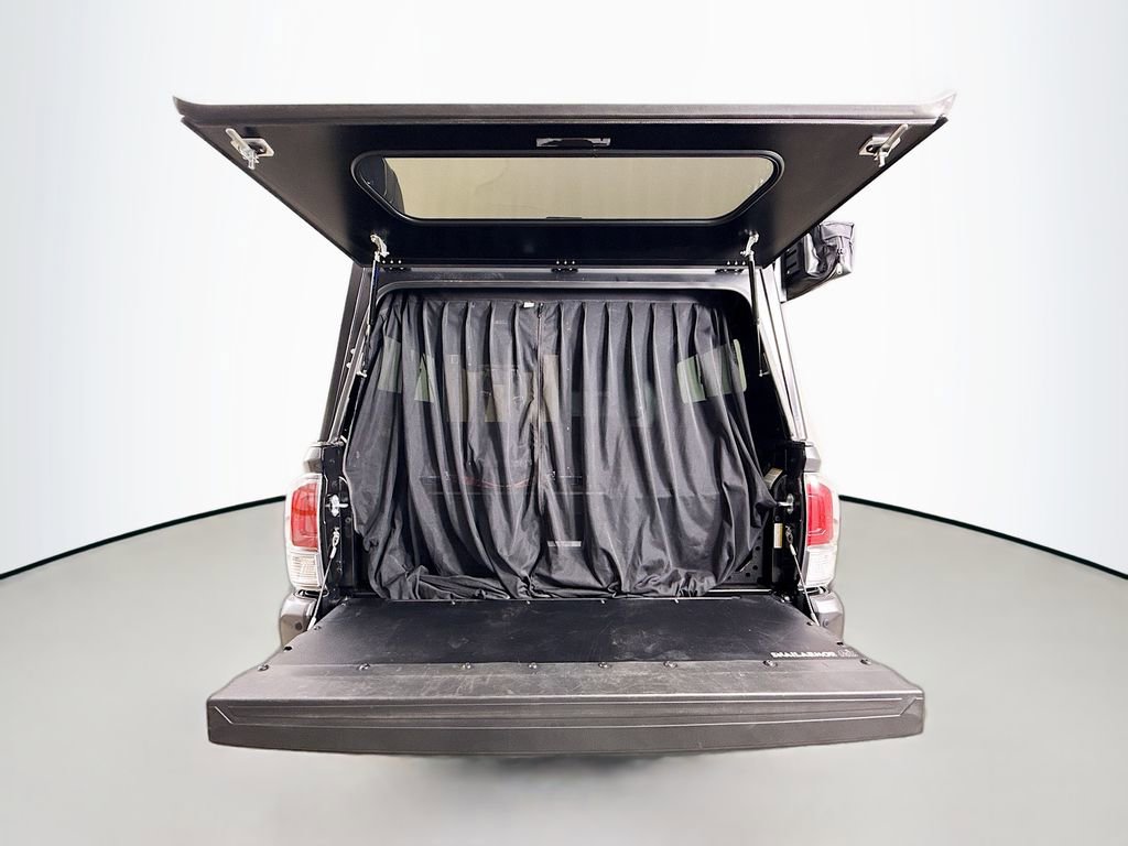 Used 2023 Toyota Tacoma TRD Off-Road w/ TRD Premium Off Road Package image 42