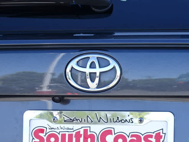 Used 2024 Toyota RAV4 XLE FWD image 9