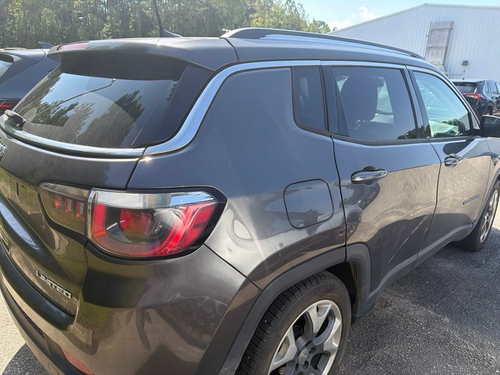 Used 2020 Jeep Compass Limited FWD image 3