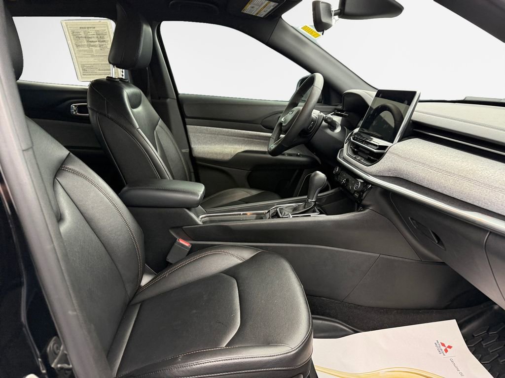 Used 2024 Jeep Compass Latitude image 24