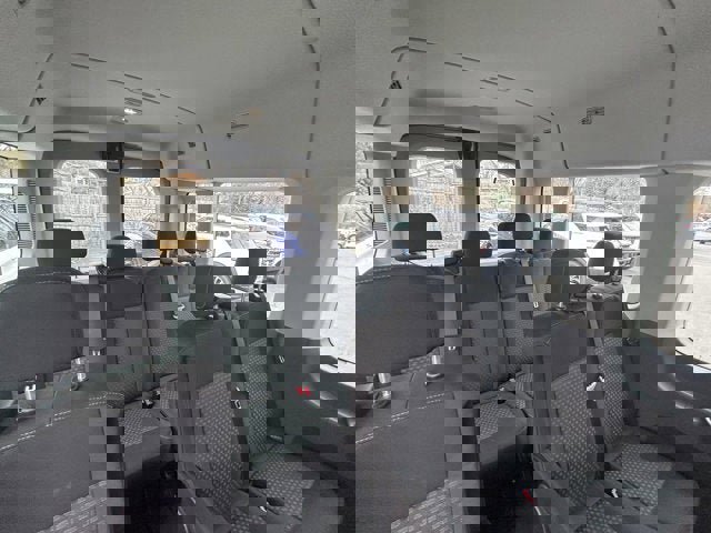 Used 2021 Ford Transit 350 XLT image 13