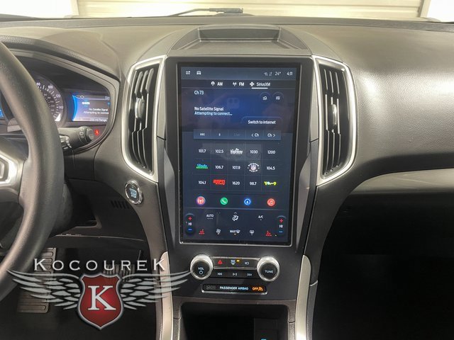 Used 2023 Ford Edge SEL w/ Convenience Package image 16