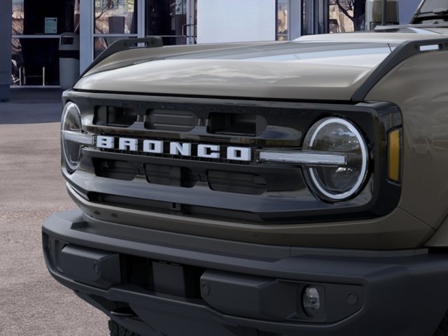 New 2026 Ford Bronco Outer Banks AWD/4WD image 19