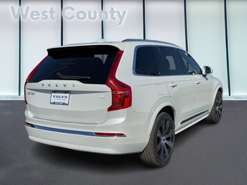 Certified 2024 Volvo XC90 T8 Ultimate w/ Lounge Package image 4