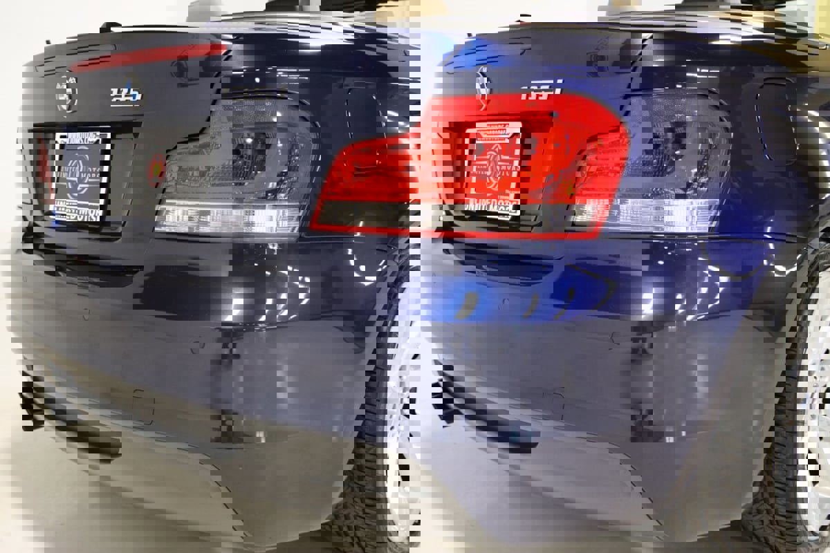 Used 2012 BMW 135i Convertible image 65