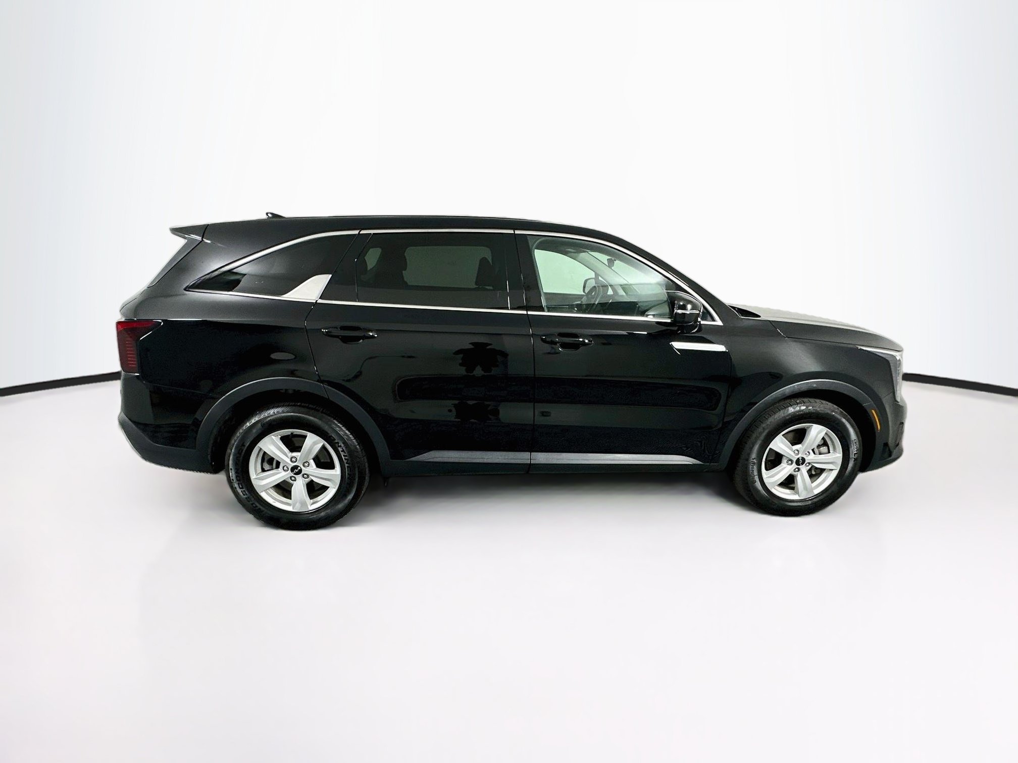 Used 2026 Kia Sorento LX FWD image 10