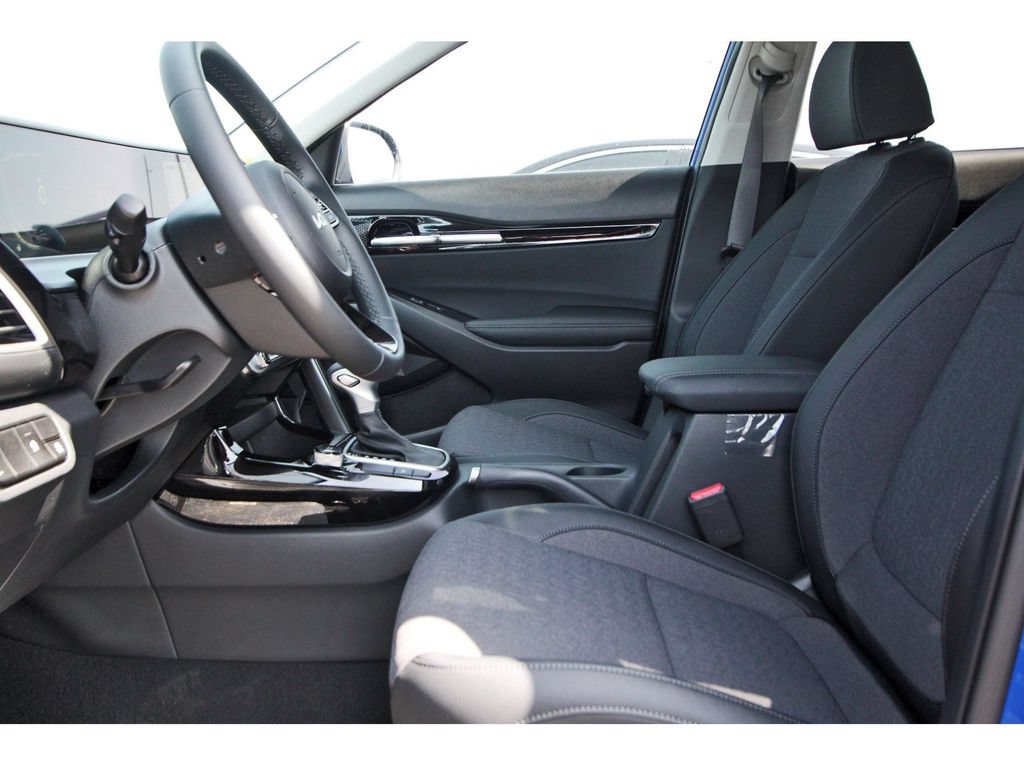 New 2026 Kia Seltos S FWD image 28
