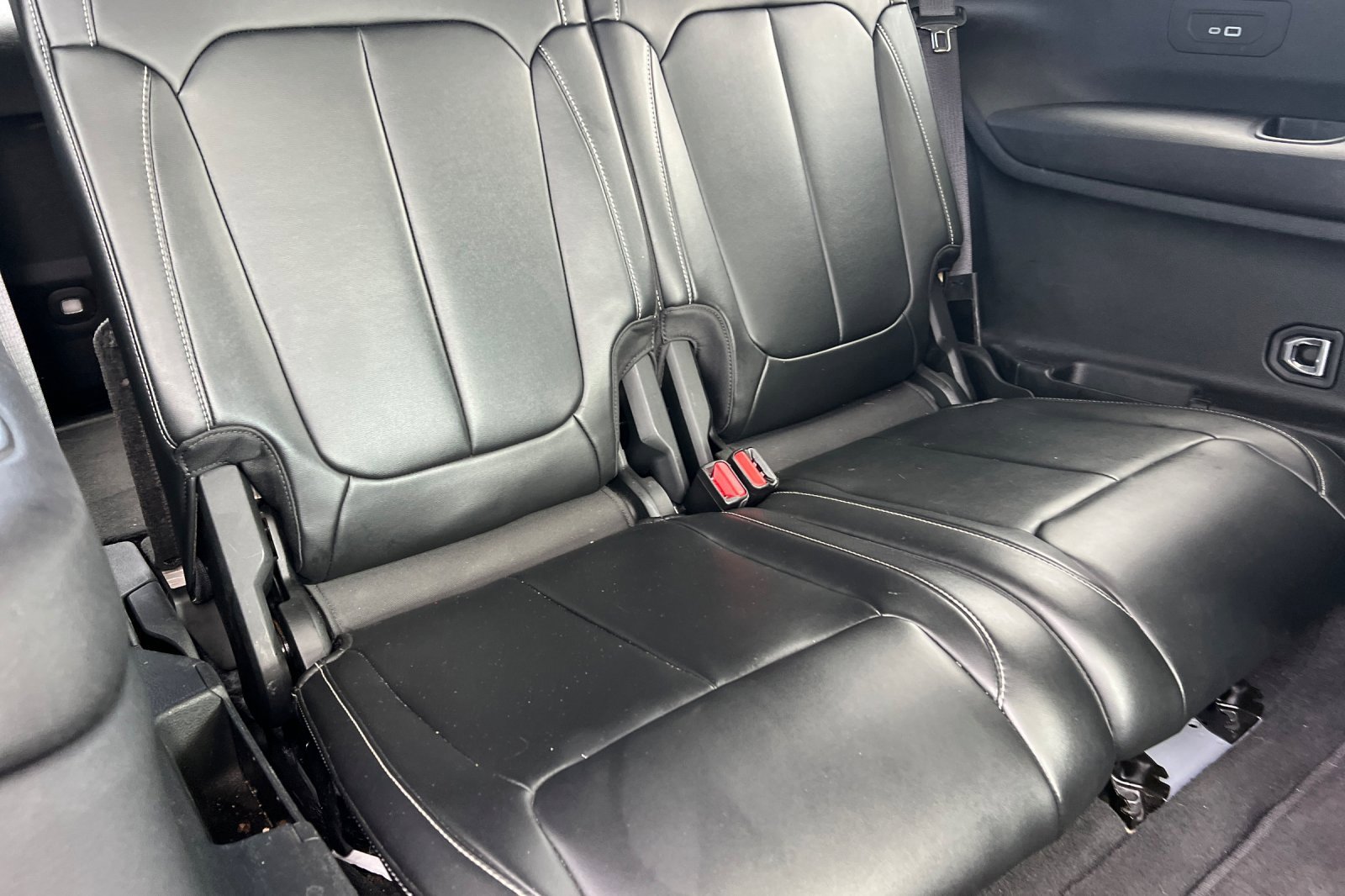 Used 2021 Jeep Grand Cherokee L Limited image 18