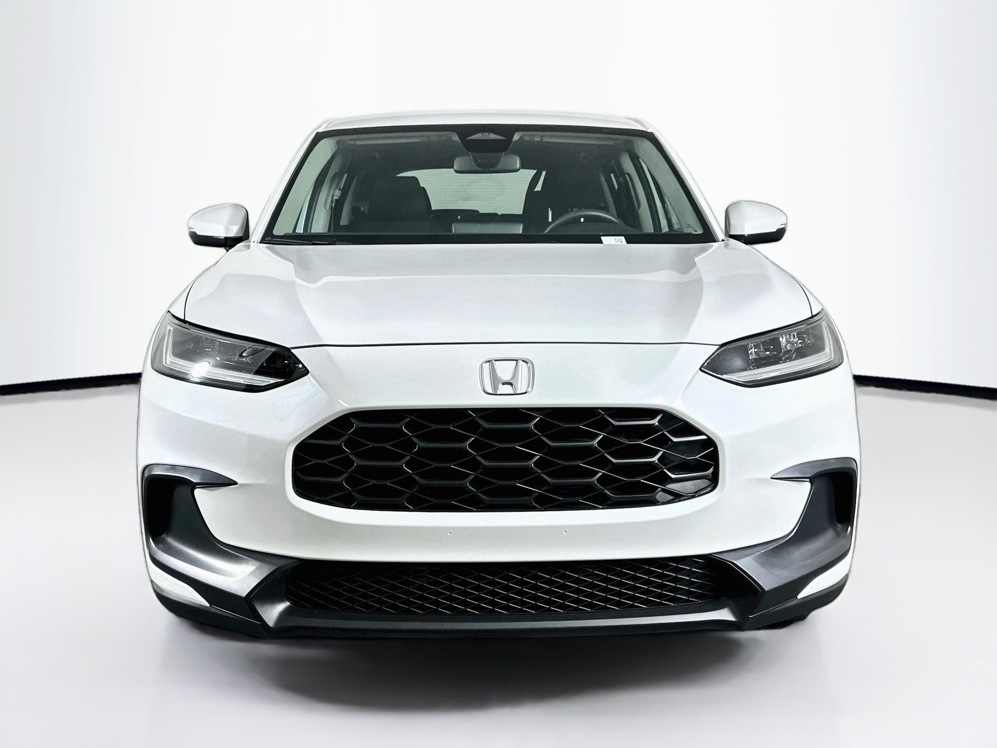 Used 2026 Honda HR-V LX image 2