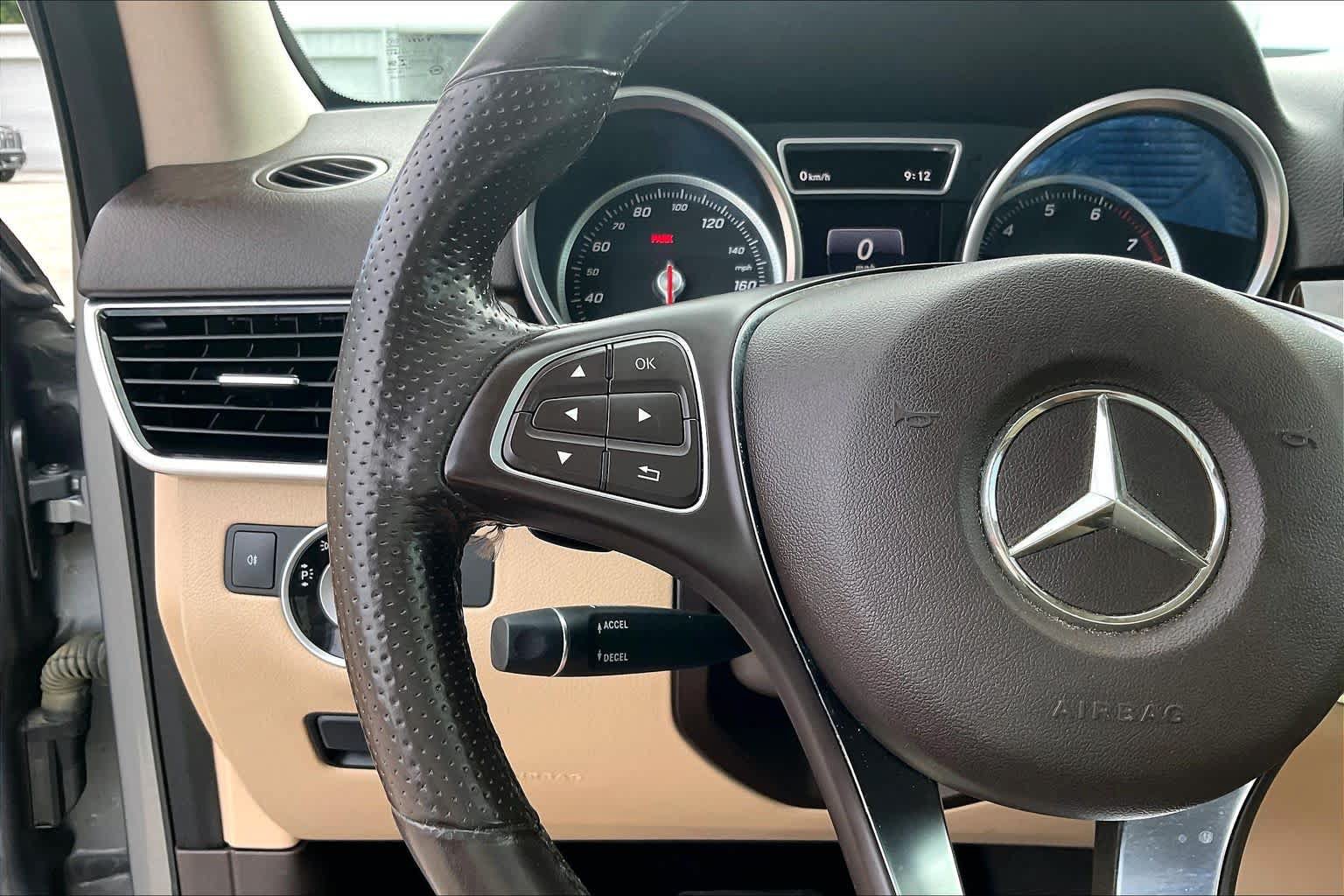 Used 2016 Mercedes-Benz GLE 350 image 24