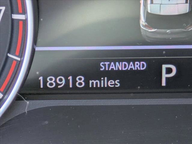 Used 2022 Nissan Rogue SL w/ SL Premium Package image 10