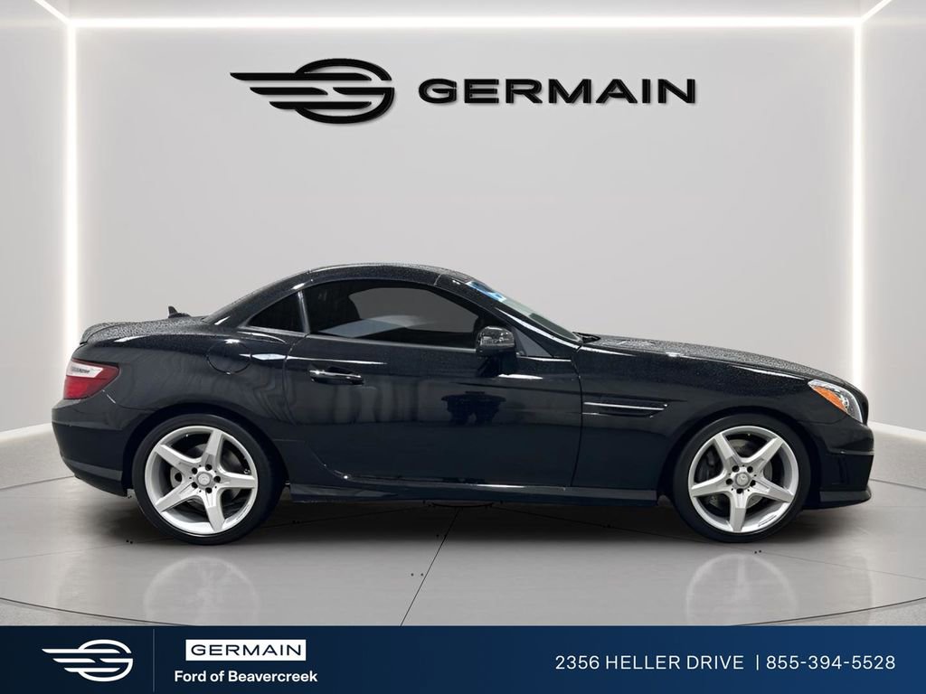 Used 2013 Mercedes-Benz SLK 350 image 9