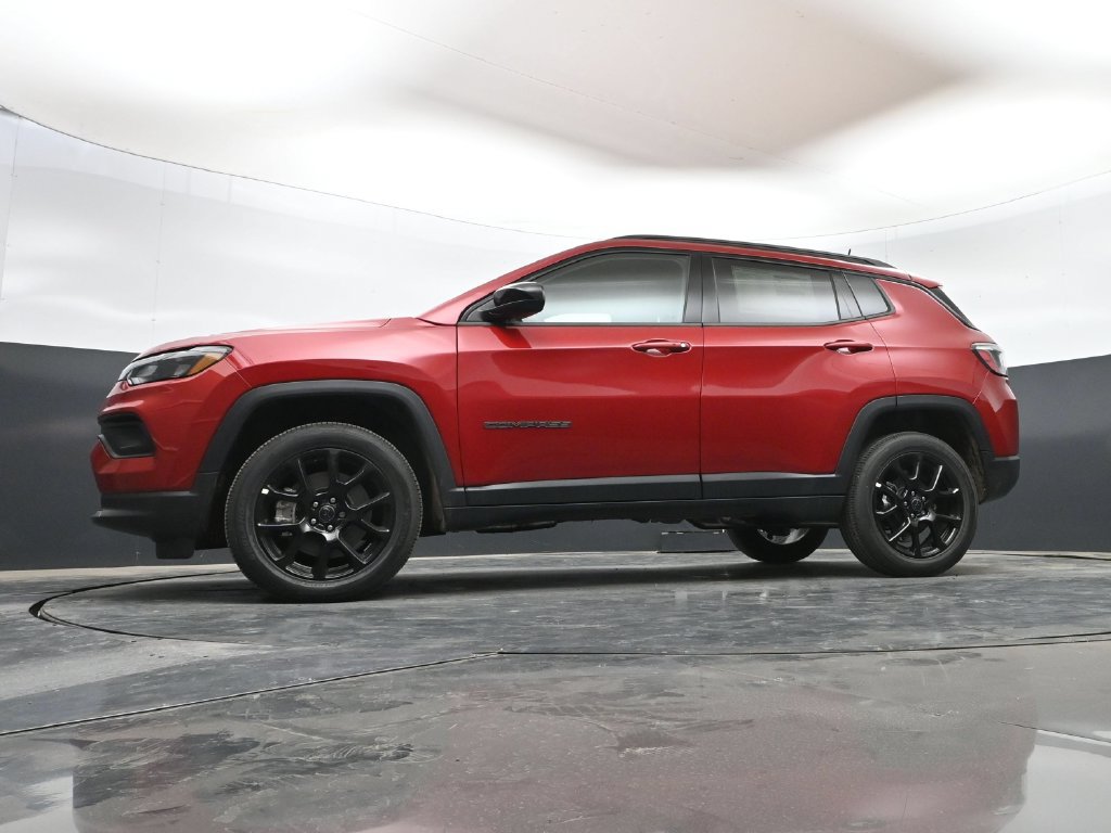 New 2026 Jeep Compass Latitude AWD/4WD image 45