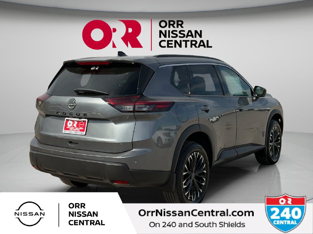 New 2027 Nissan Rogue Dark Armor FWD image 5