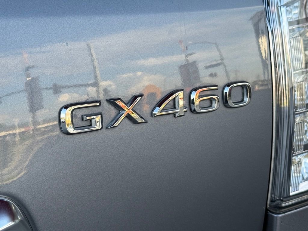 Used 2023 Lexus GX 460 Premium w/ Premium Package image 13