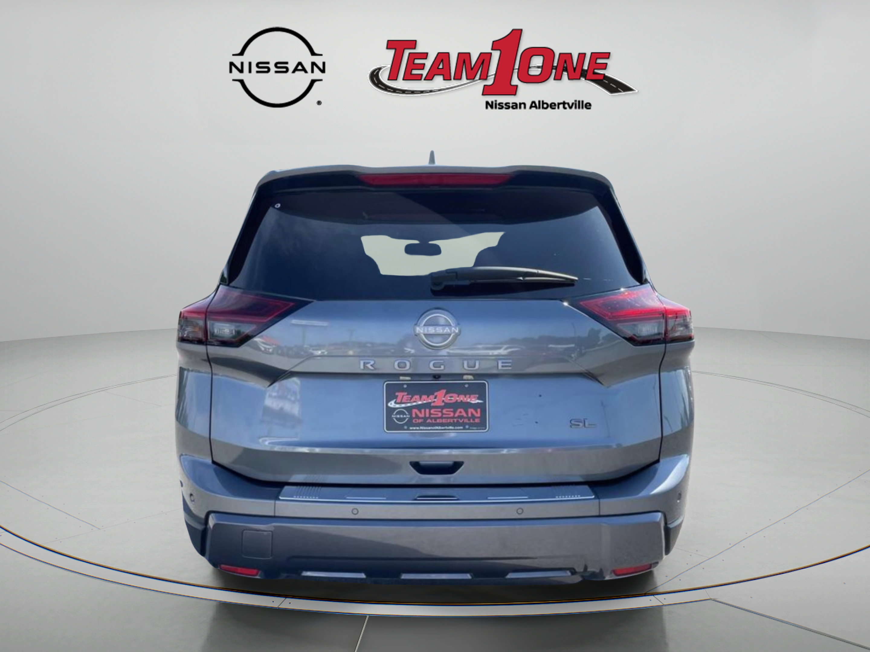 Used 2024 Nissan Rogue SL w/ SL Premium Package FWD image 7