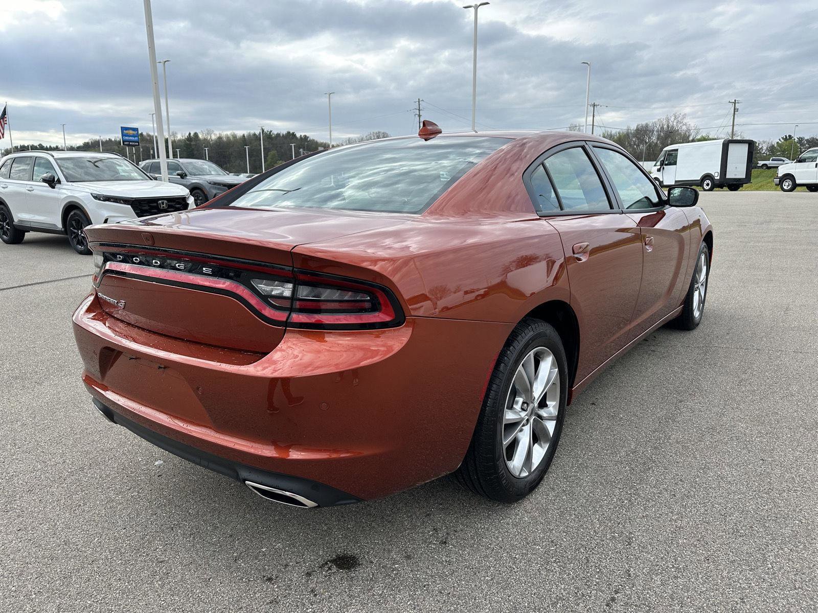 Used 2021 Dodge Charger SXT w/ Cold Weather Package AWD/4WD image 8