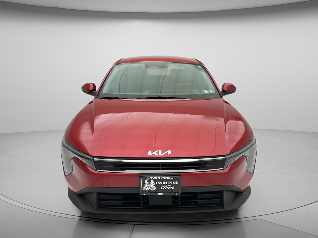 Used 2025 Kia K4 FWD image 2