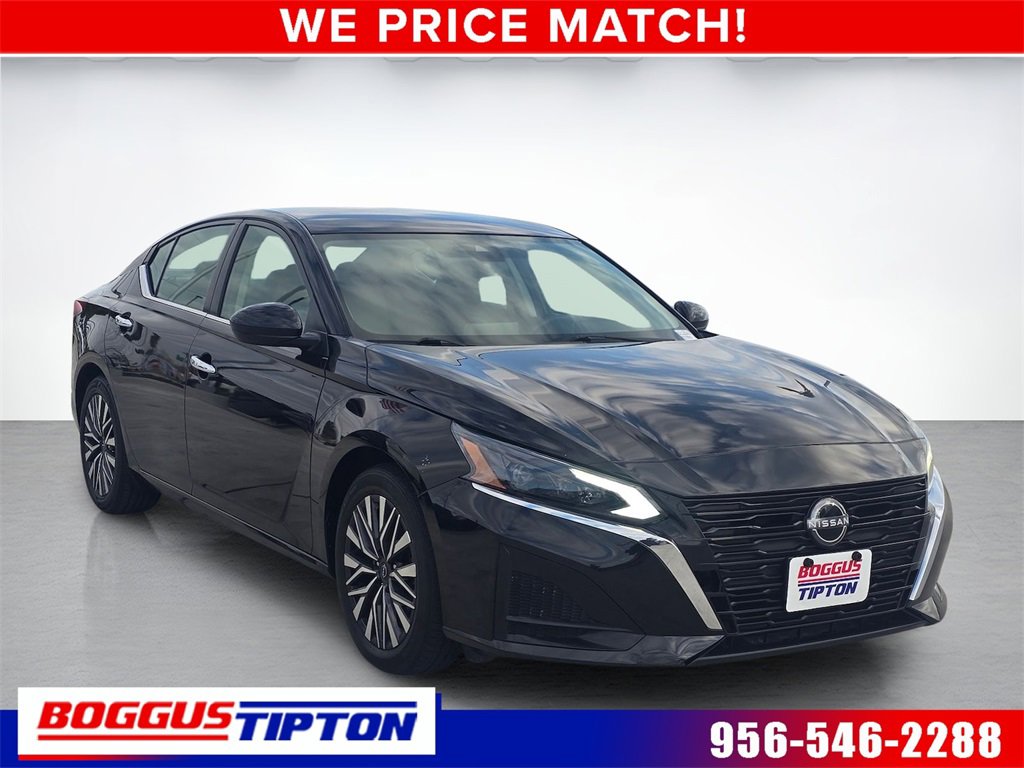 Used 2023 Nissan Altima 2.5 SV