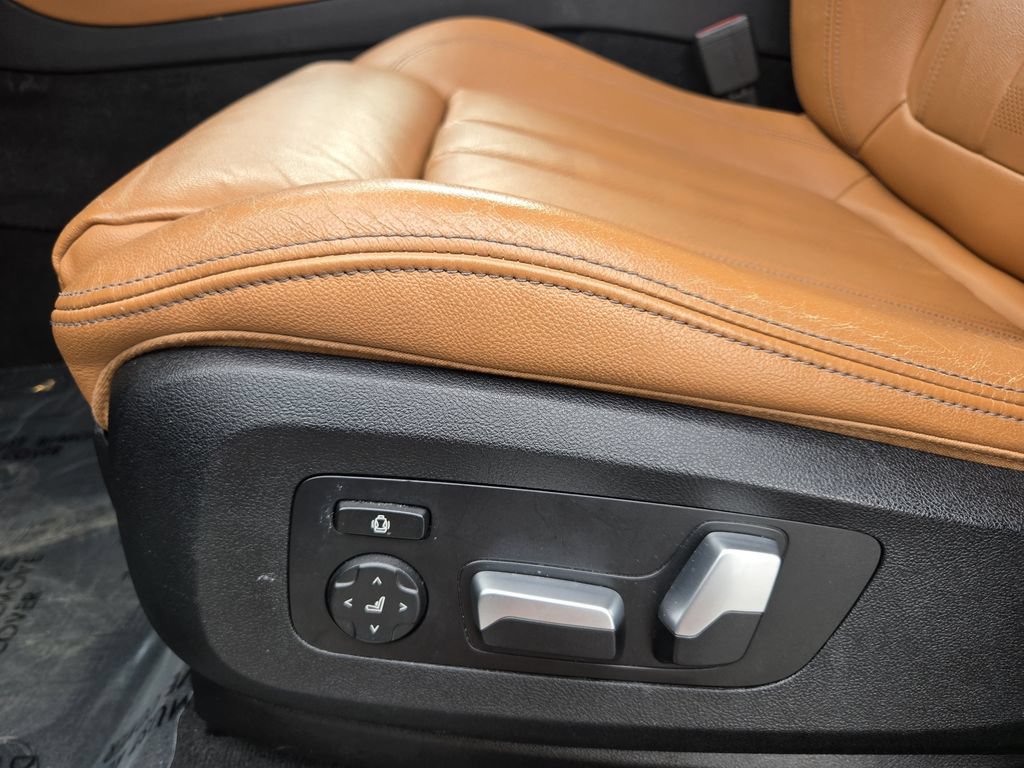 Used 2022 BMW X5 xDrive45e w/ Premium Package AWD/4WD image 24