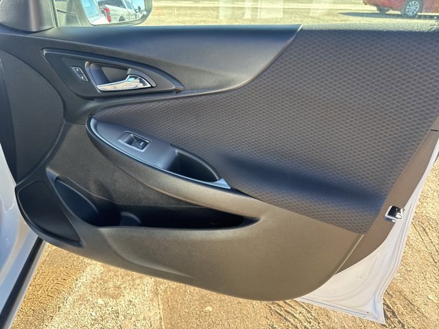 Used 2025 Chevrolet Malibu LT image 19