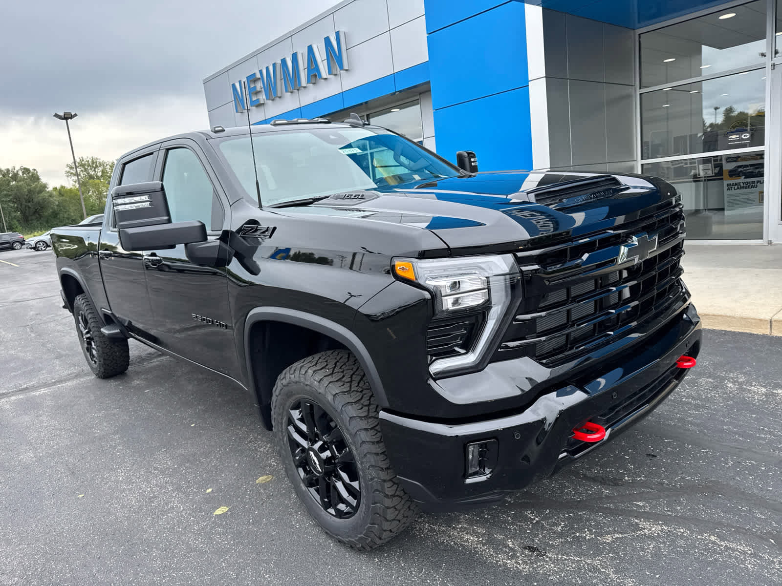 New 2025 Chevrolet Silverado 2500 LT w/ Trail Boss Package image 1