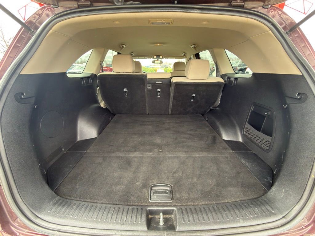 Used 2017 Kia Sorento LX image 25