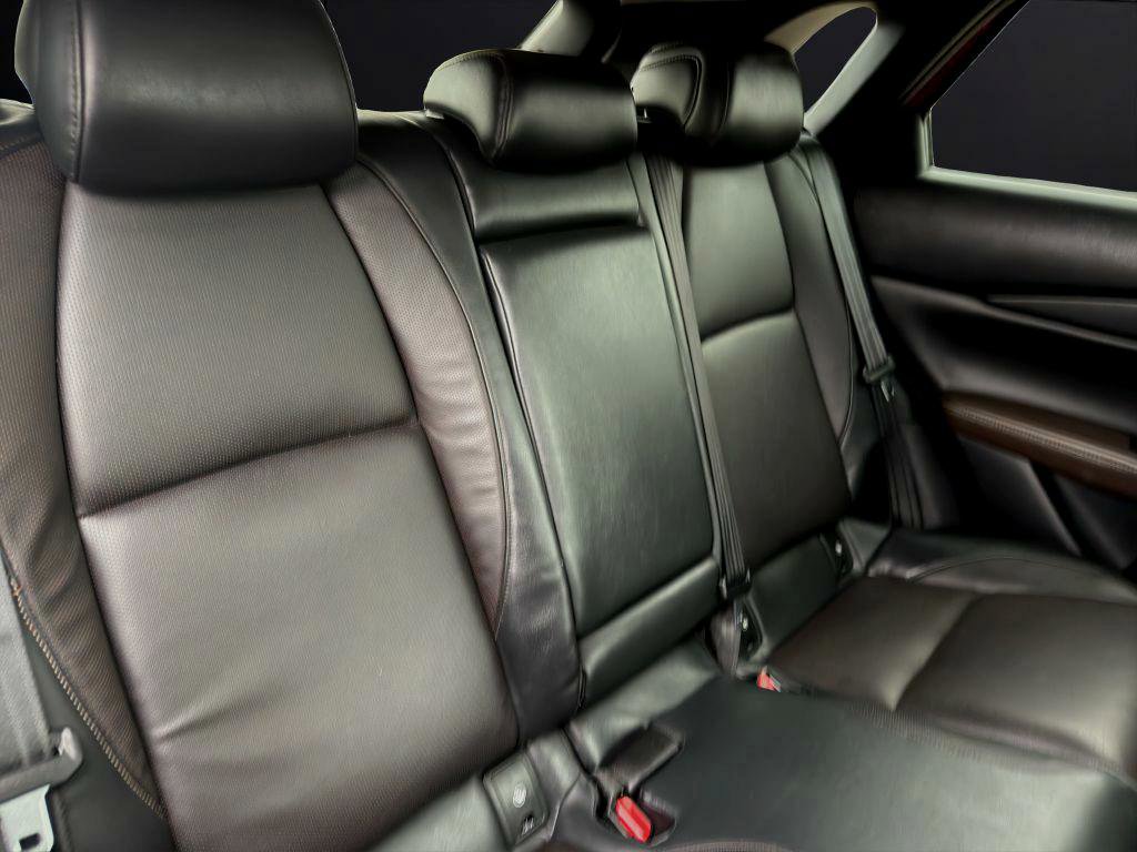 Used 2024 MAZDA CX-30 AWD 2.5 S w/ Premium Package image 21