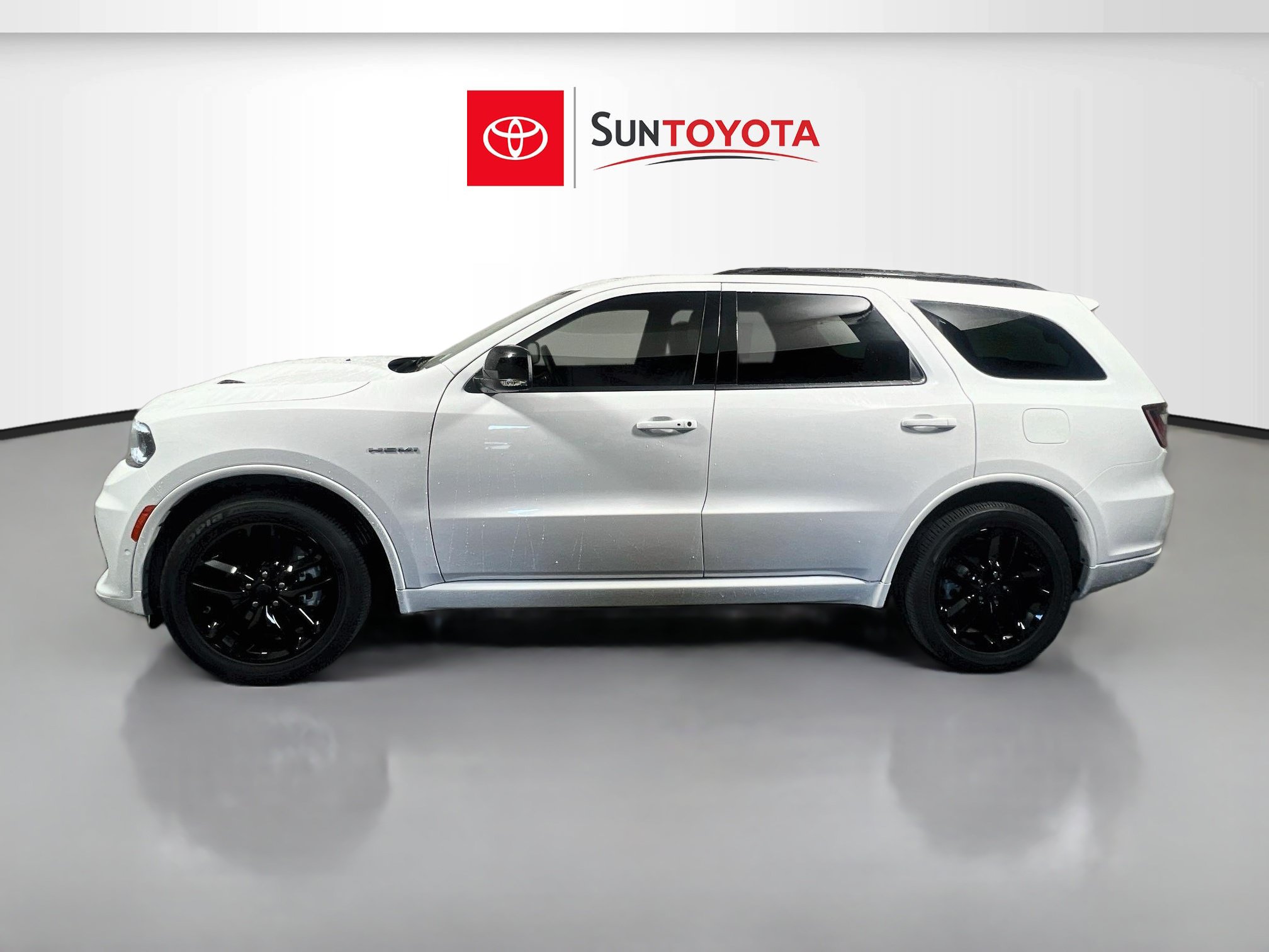 Used 2025 Dodge Durango R/T AWD/4WD image 7
