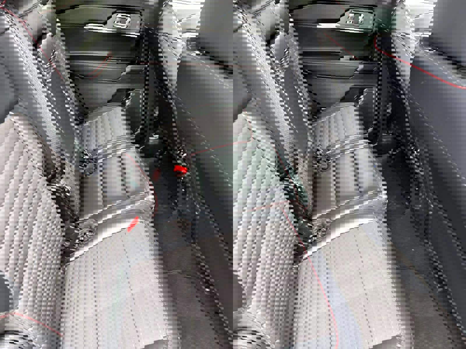 Used 2025 Ford Explorer ST-Line w/ ST-Line Street Pack image 12