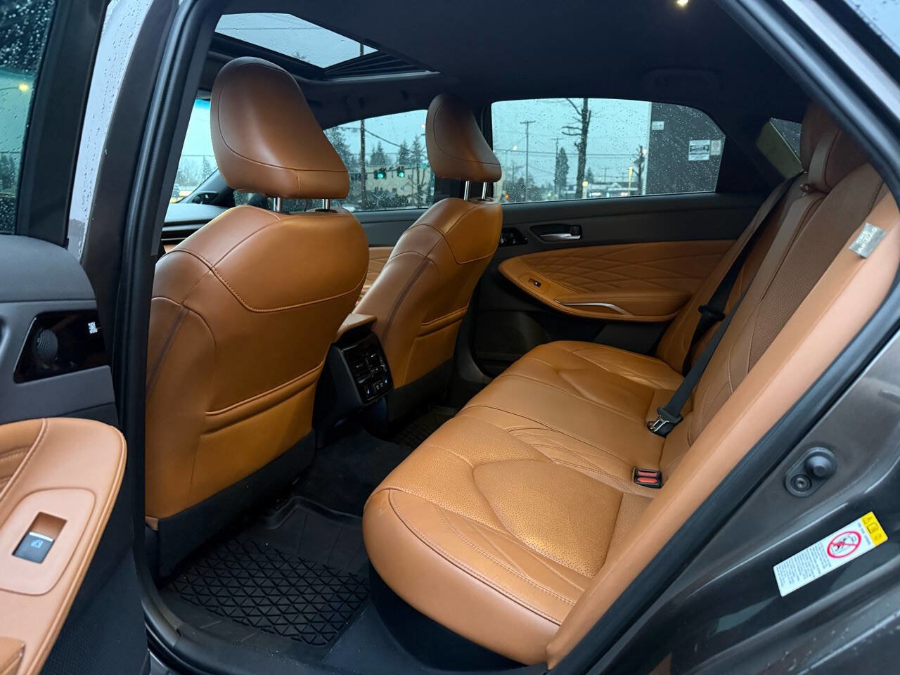 Used 2019 Toyota Avalon Limited w/ Advanced Safety Package image 11